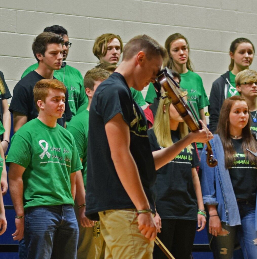 Students Walk to Curb Suicide Countywide